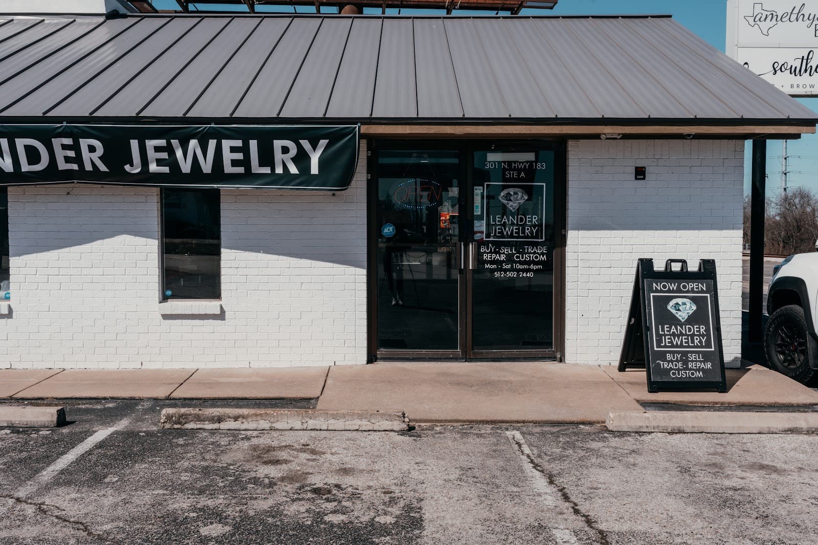 Leander Jewelry