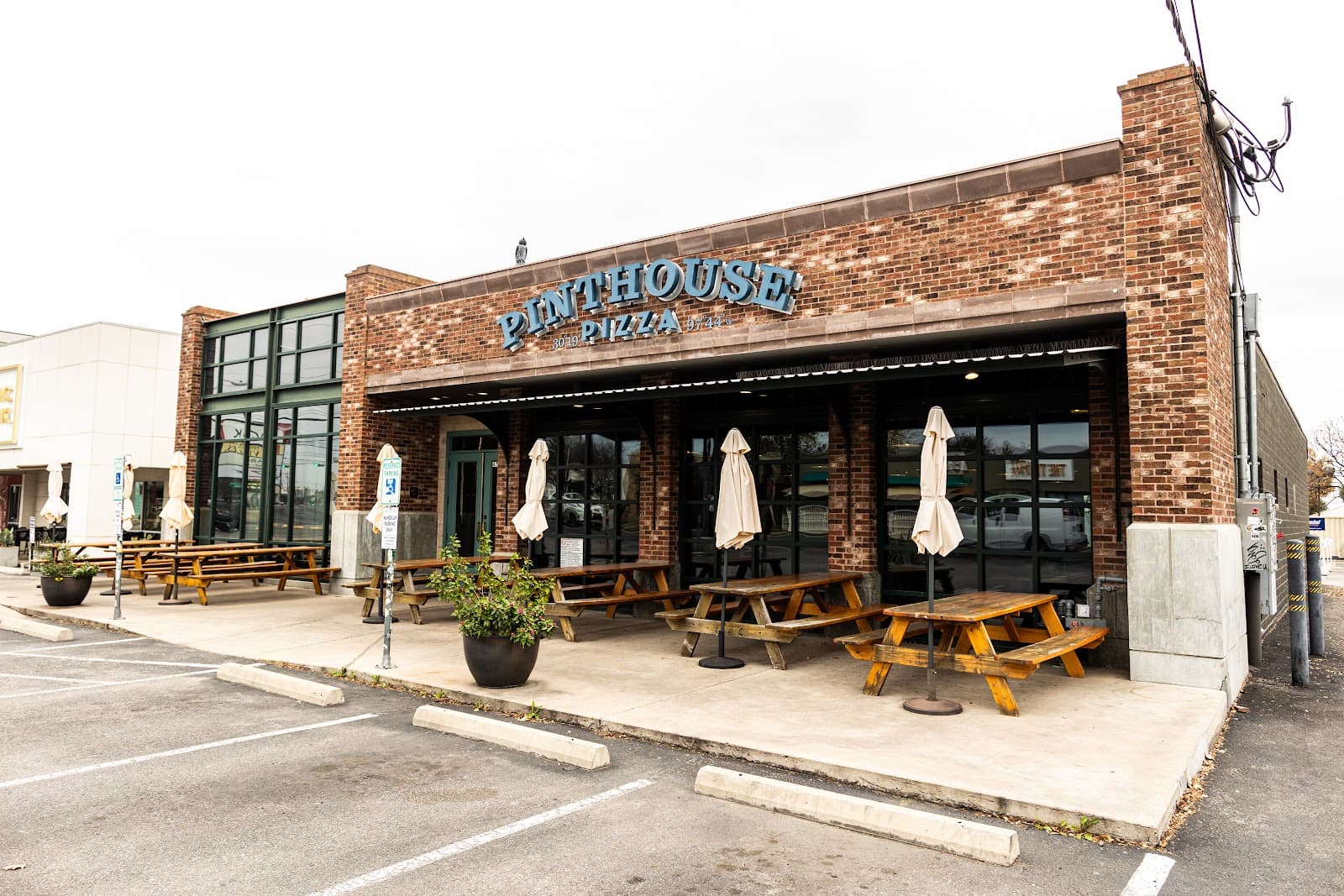 Pinthouse Pizza (Burnet)