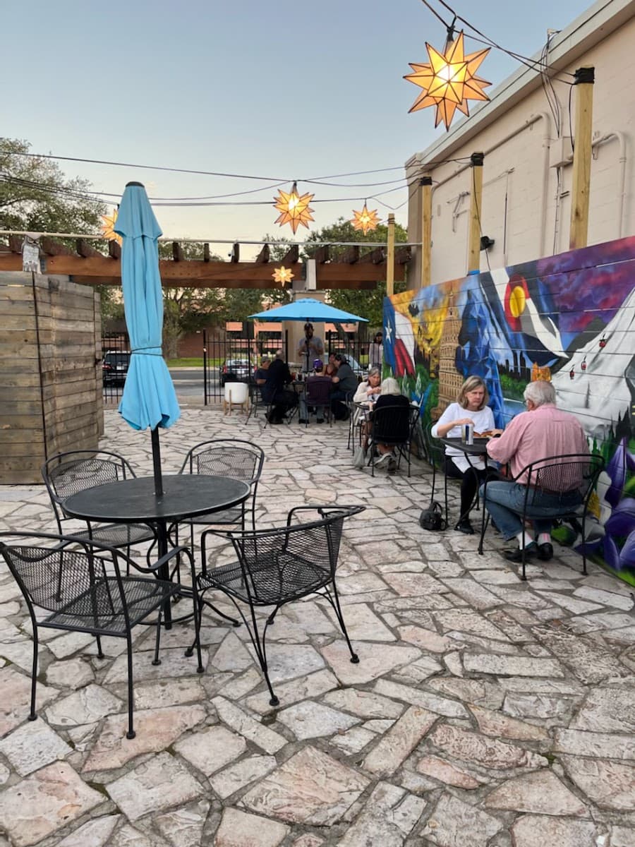 5280 Burger & Taphouse