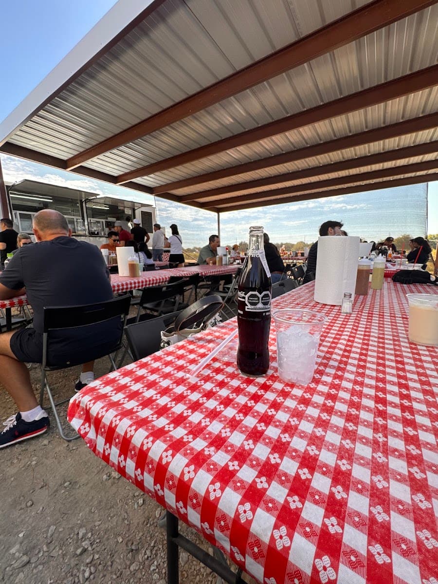 El Grandpa Mexican BBQ estilo hidalgo